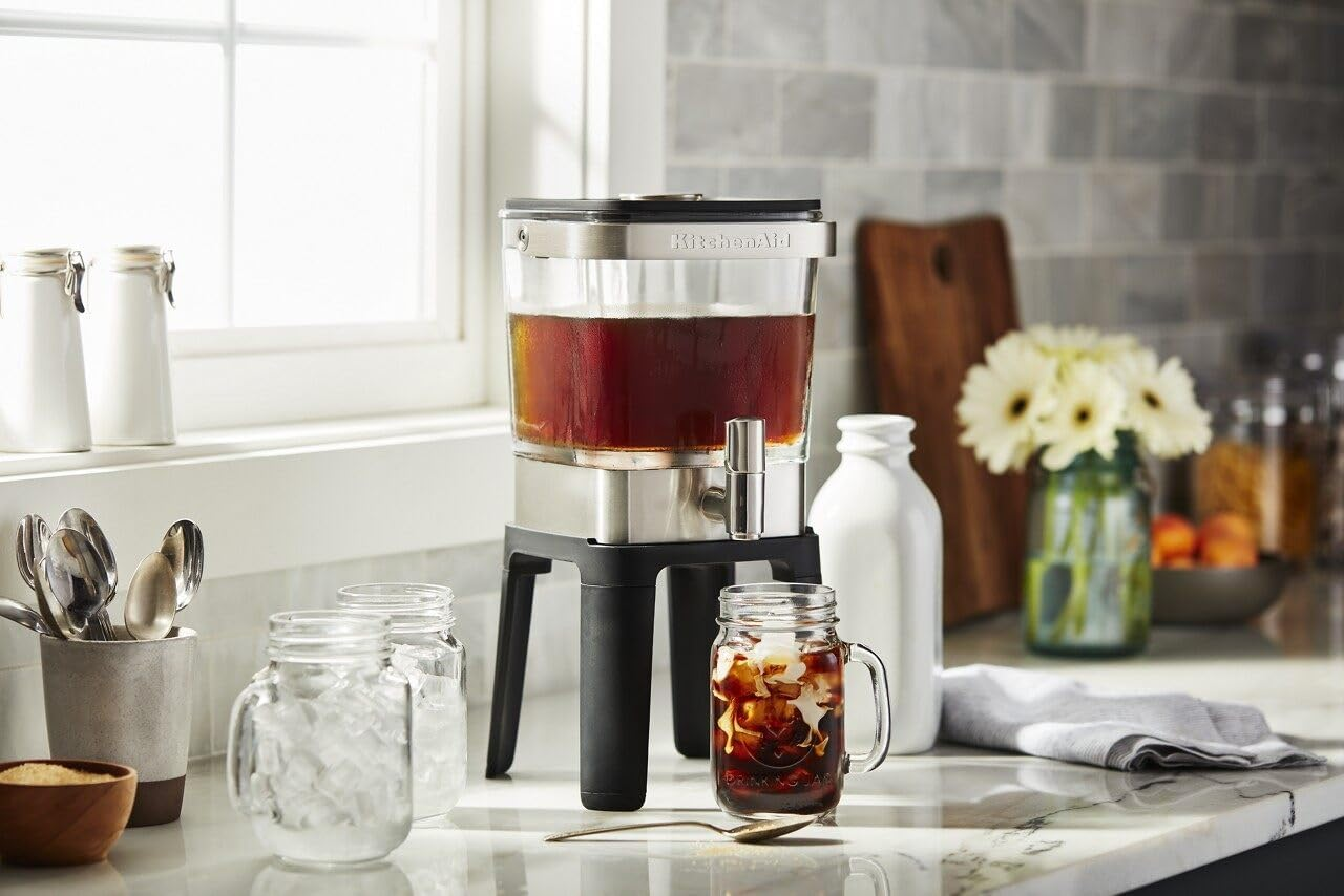 Cold Brew Coffee Maker-Brushed Stainless Steel. 28 ounce