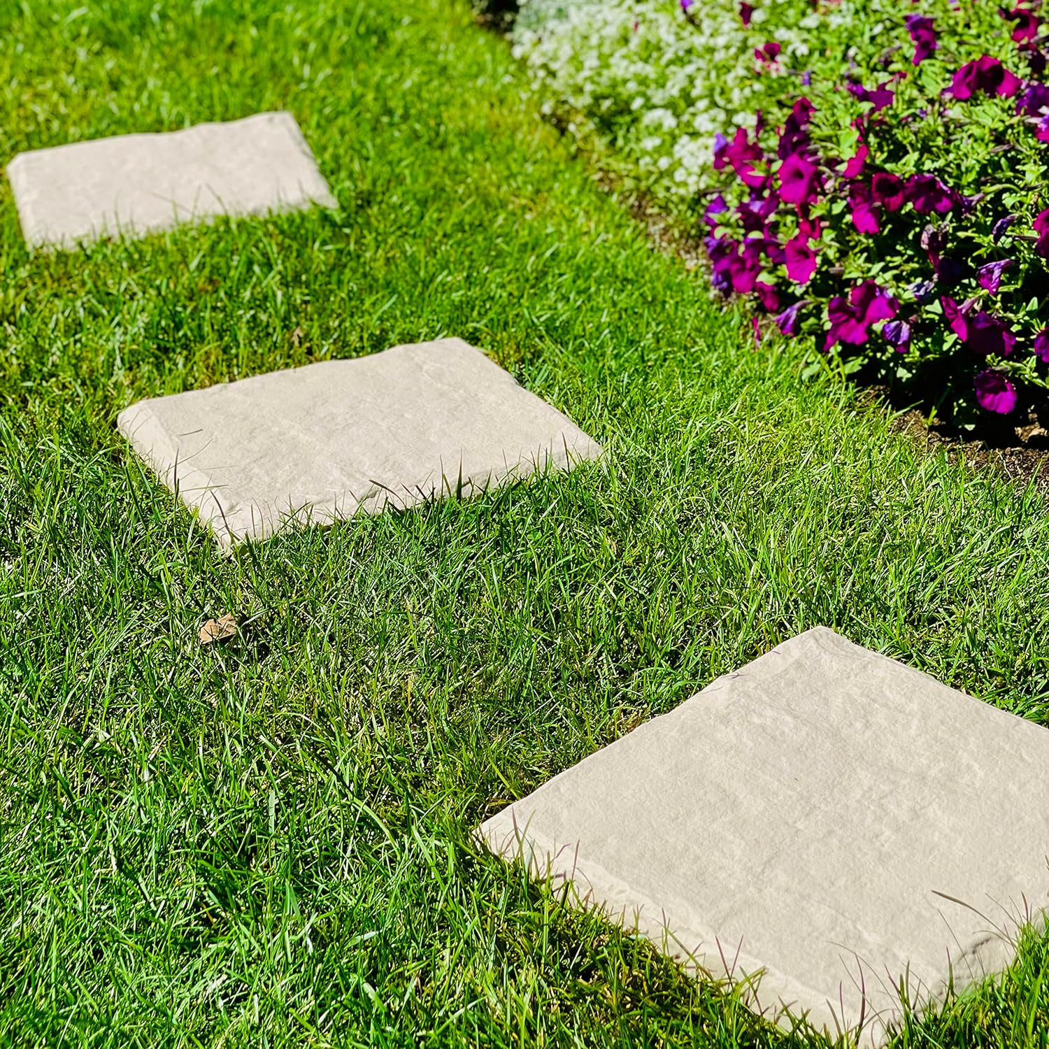 8PCS Decorative Stepping Stones That Stake Into The Ground