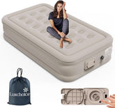 Double inflatable mattress with built-in pump