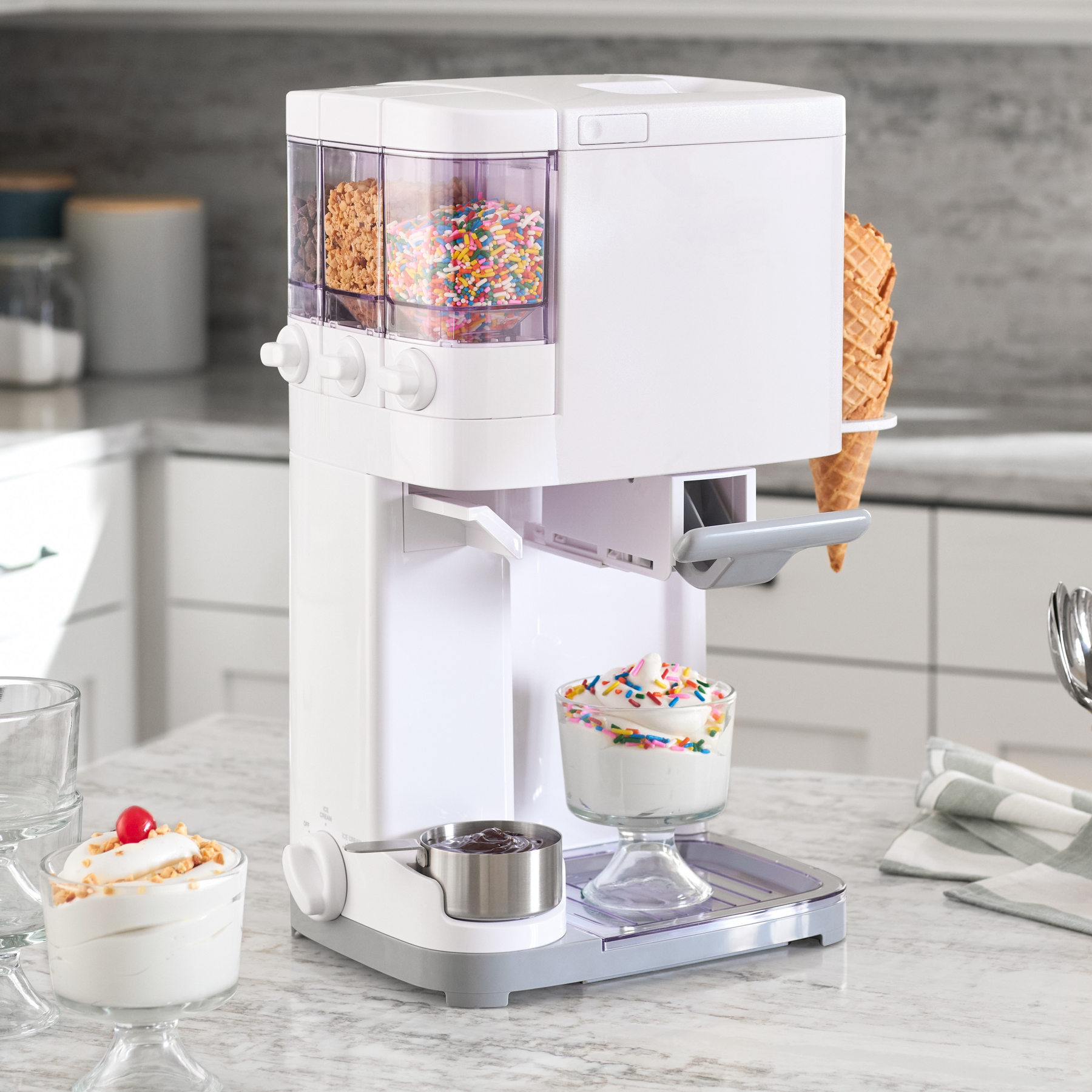 Soft Serve Ice Cream Machine